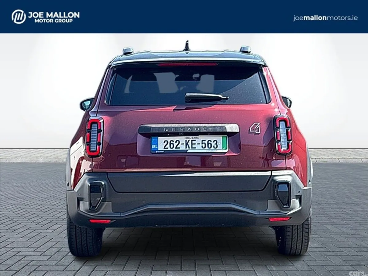Renault 4 Hatchback, Electric, 2026, Red