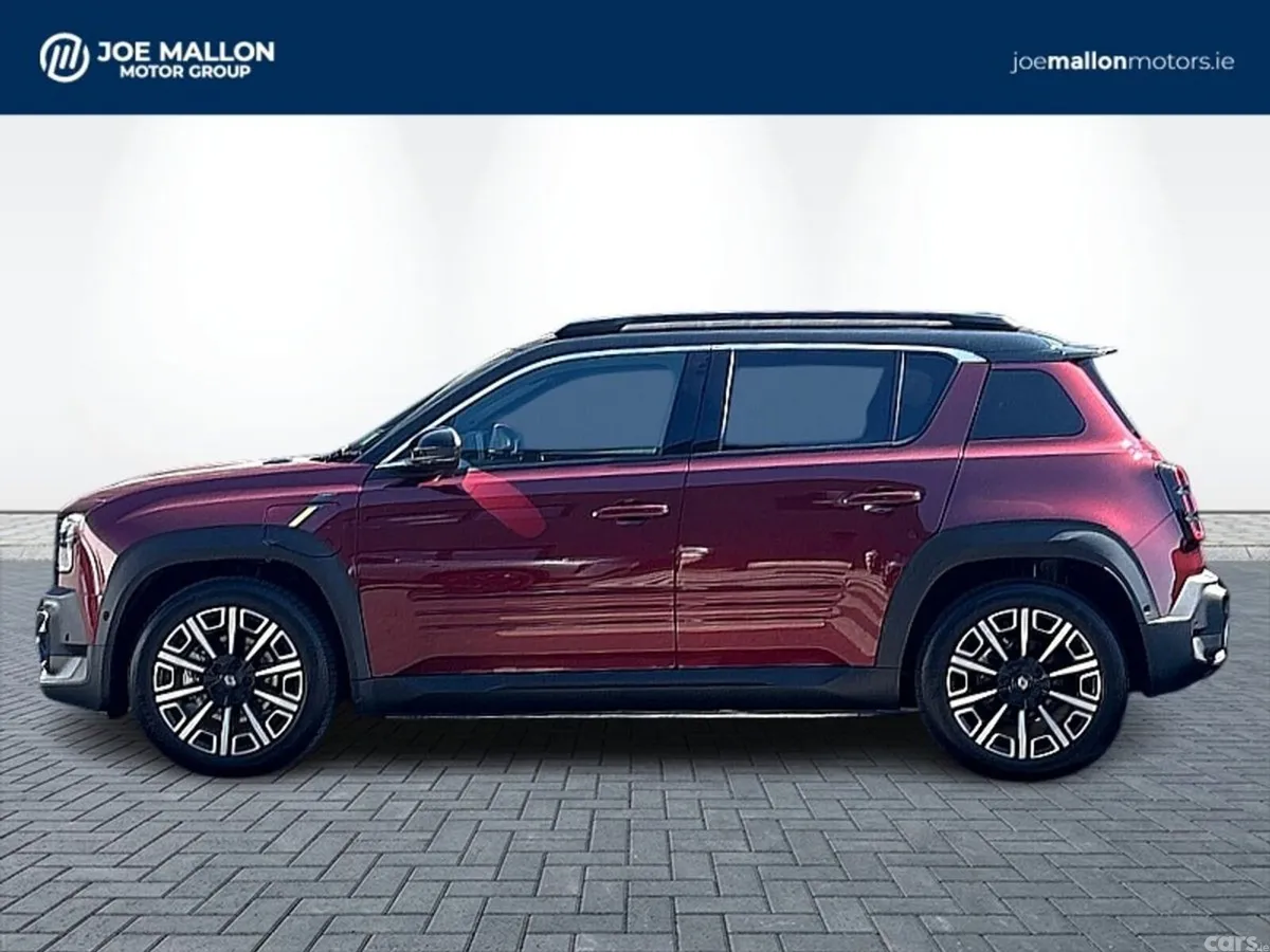 Renault 4 Hatchback, Electric, 2026, Red