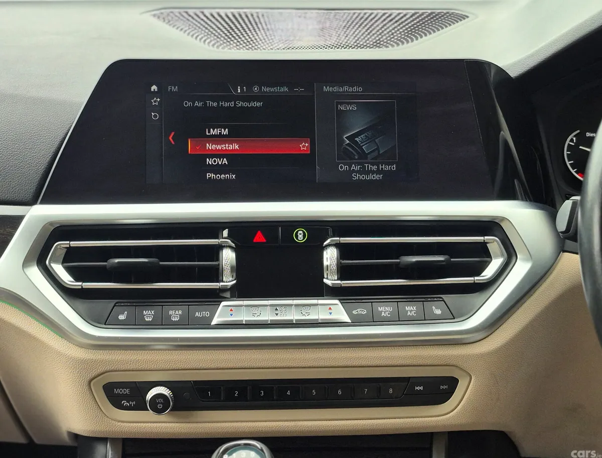 BMW 3-Series Saloon, Diesel, 2019, Blue