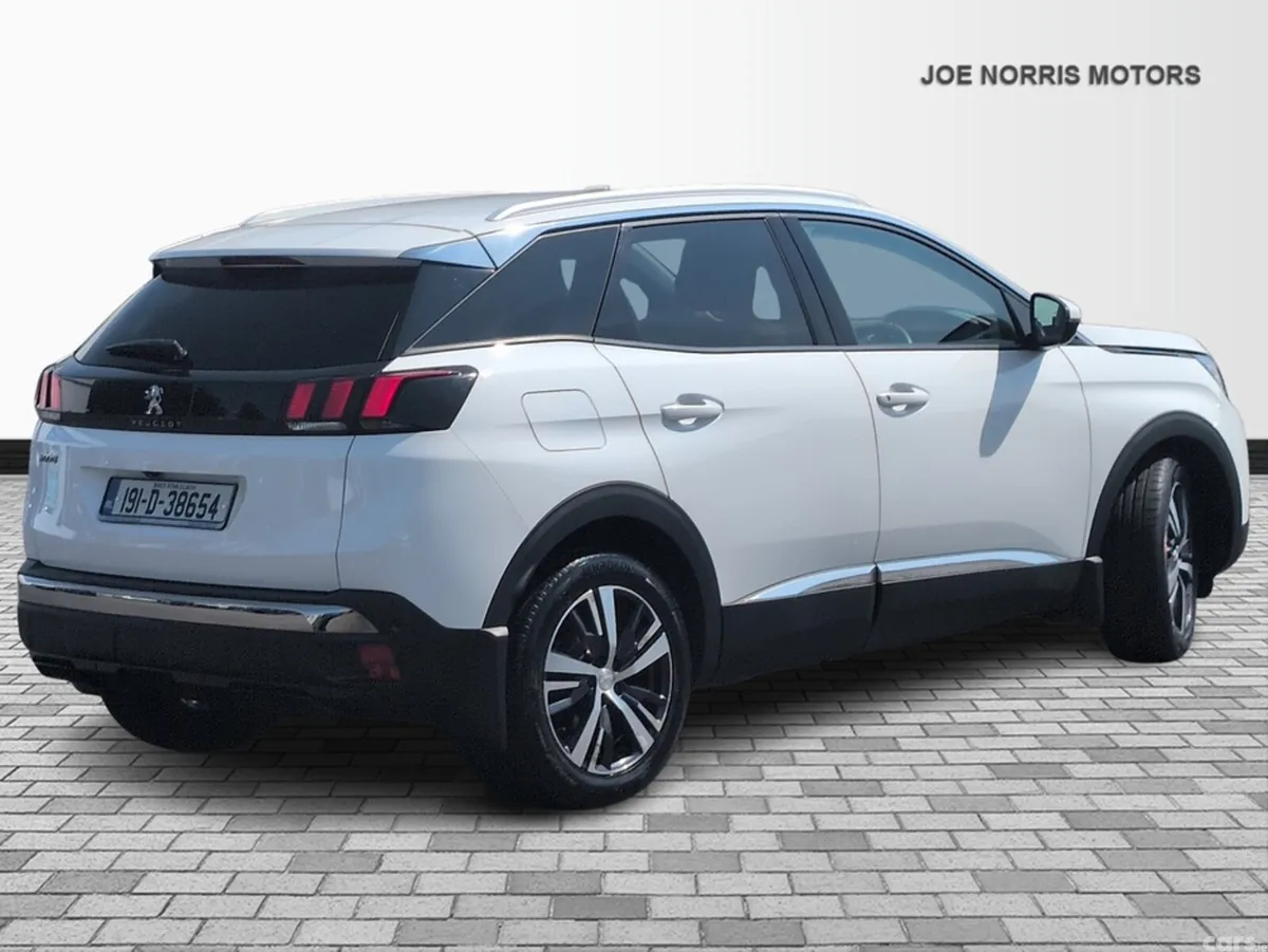 Peugeot 3008 MPV, Diesel, 2019, White