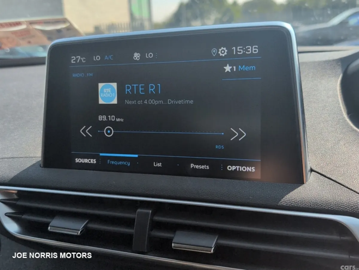 Peugeot 3008 MPV, Diesel, 2019, White