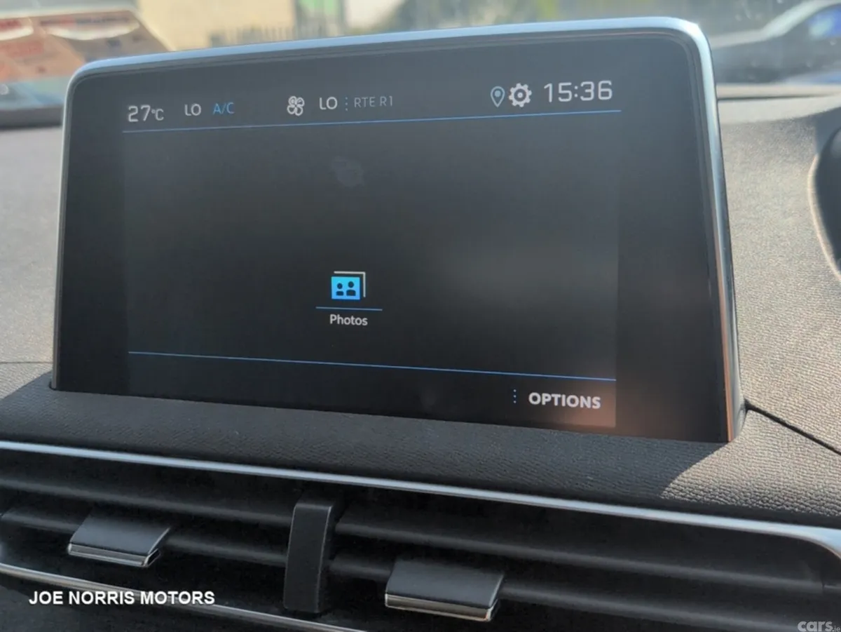 Peugeot 3008 MPV, Diesel, 2019, White