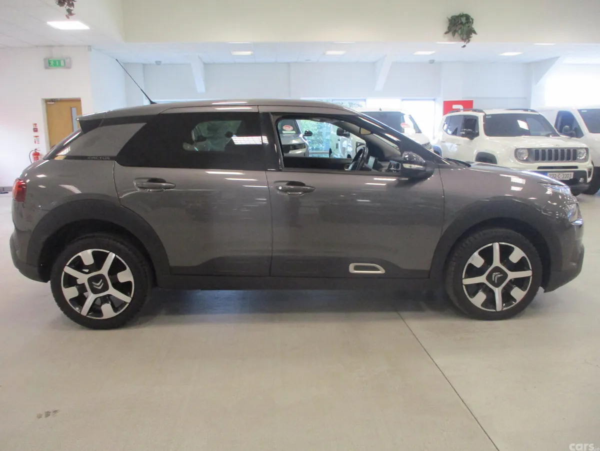 Citroen C4 Cactus Hatchback, Petrol, 2018, Grey