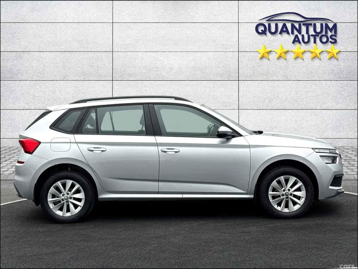 Skoda Kamiq Hatchback, Petrol, 2023, Grey