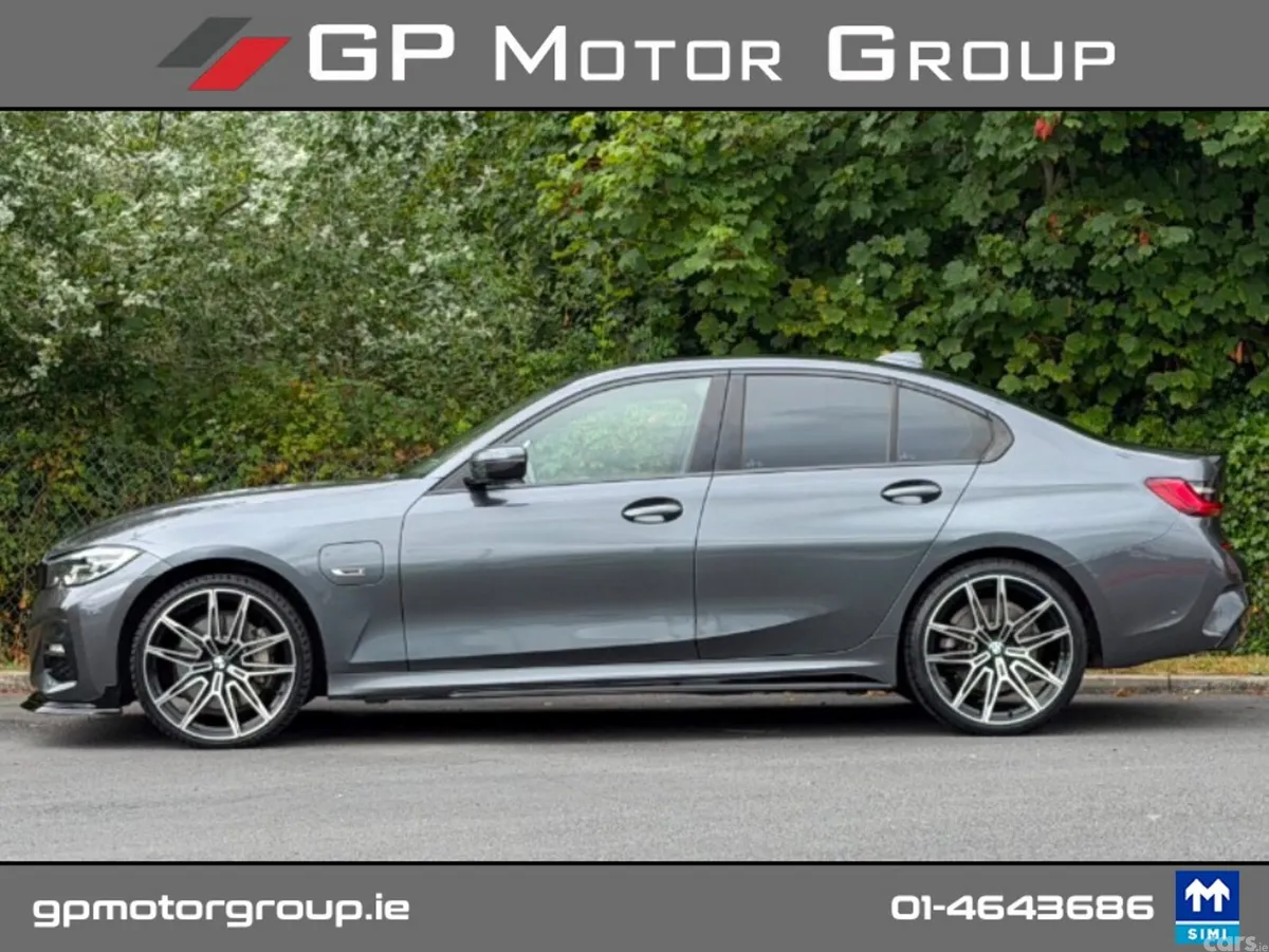 BMW 3-Series Saloon, Petrol Plug-in Hybrid, 2022, Grey