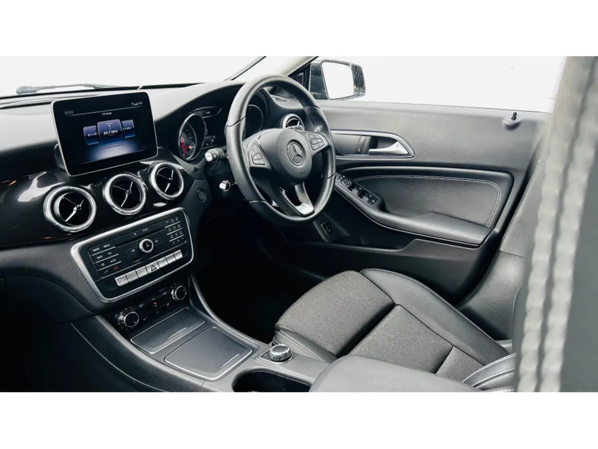 Mercedes-Benz CLA Saloon, Petrol, 2018, Black