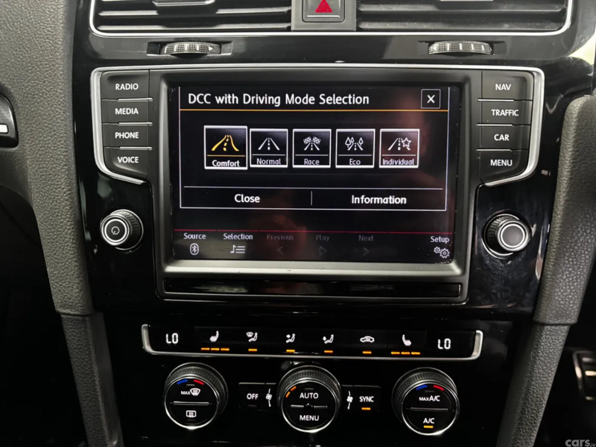 Volkswagen Golf Hatchback, Petrol, 2015, Black