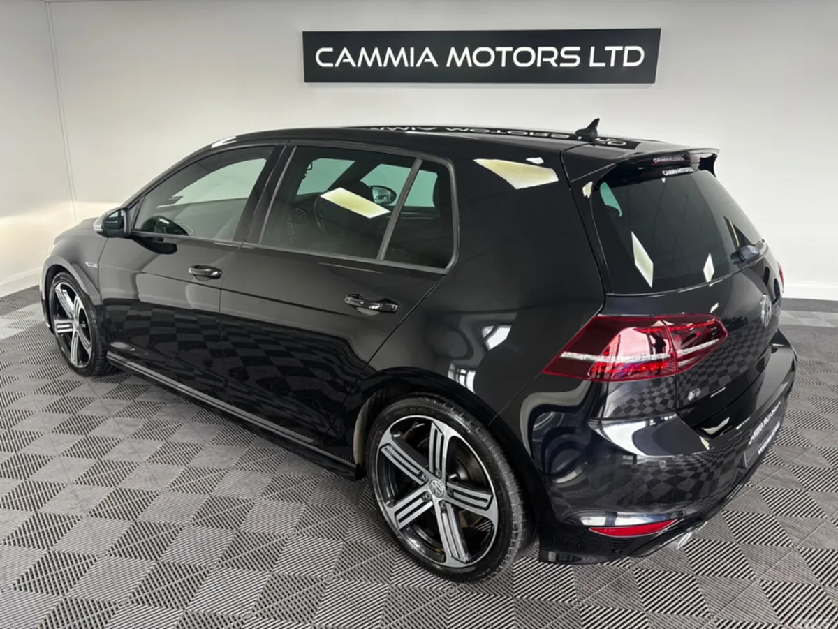 Volkswagen Golf Hatchback, Petrol, 2015, Black