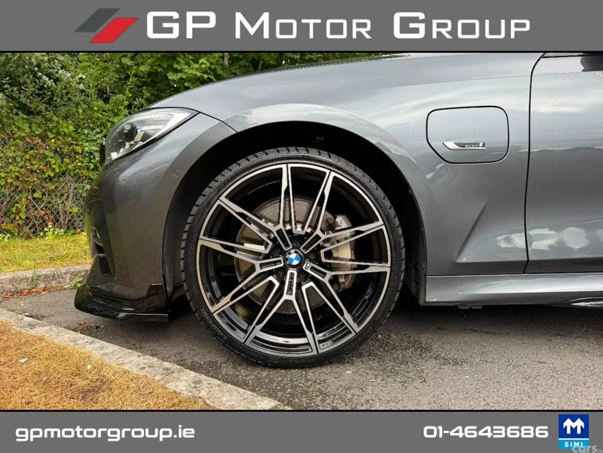 BMW 3-Series Saloon, Petrol Plug-in Hybrid, 2022, Grey