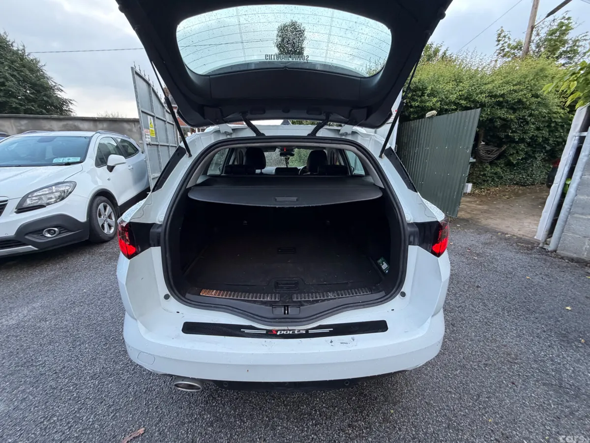Renault Megane Estate, Diesel, 2017, White