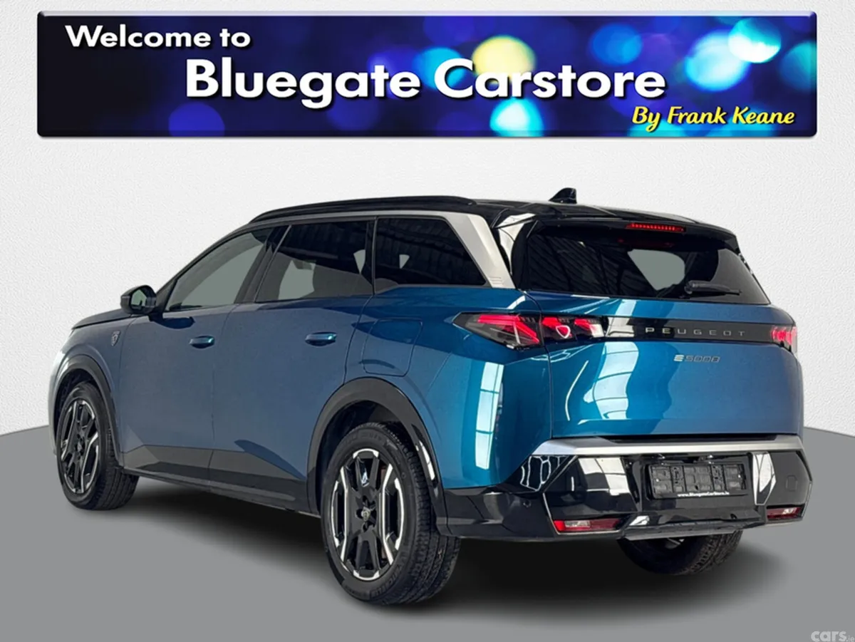 Peugeot 5008 Hatchback, Electric, 2025, Blue