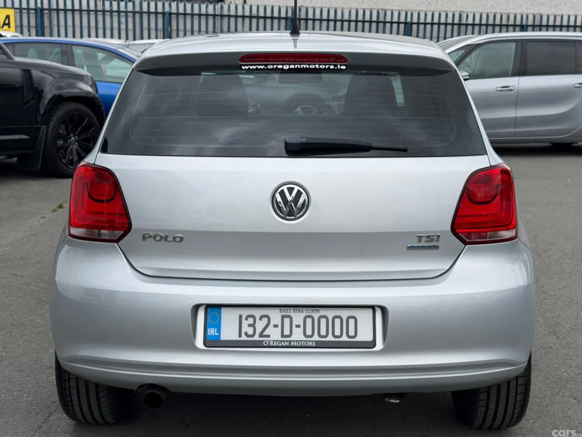 Volkswagen Polo Hatchback, Petrol, 2013, Silver