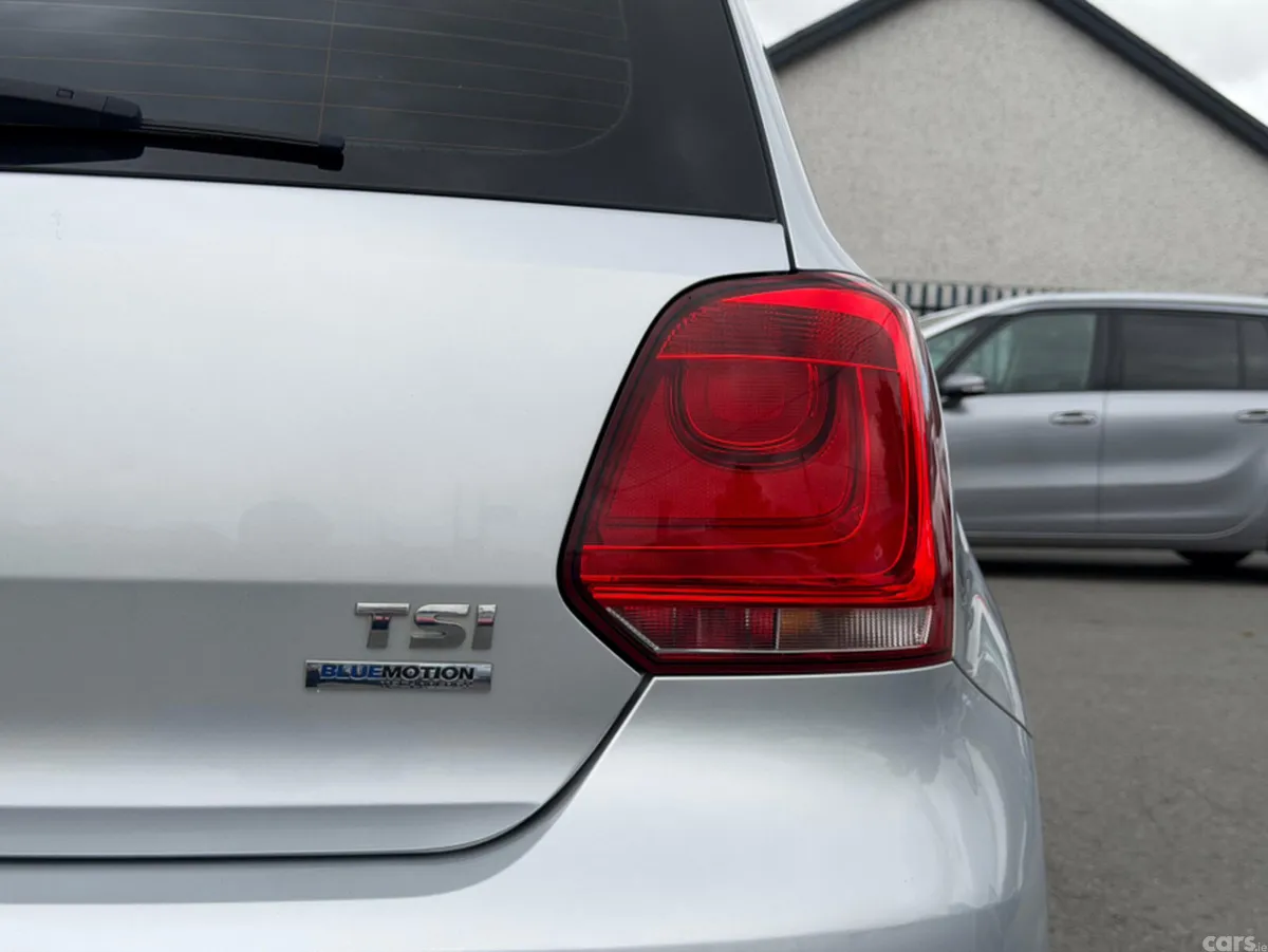 Volkswagen Polo Hatchback, Petrol, 2013, Silver