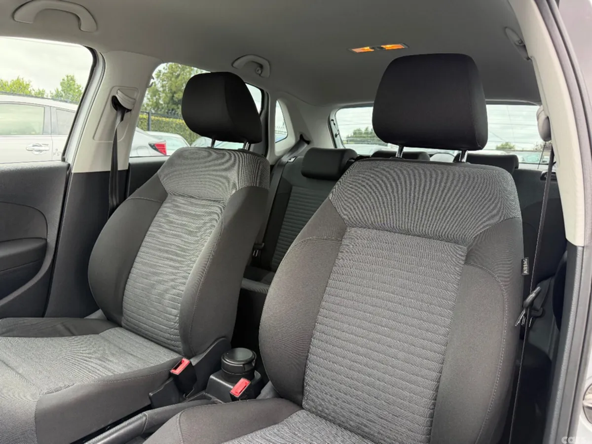 Volkswagen Polo Hatchback, Petrol, 2013, Silver