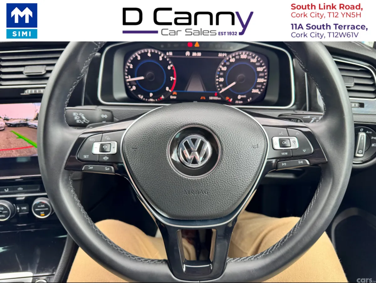 Volkswagen Golf Estate, Petrol, 2019, Black