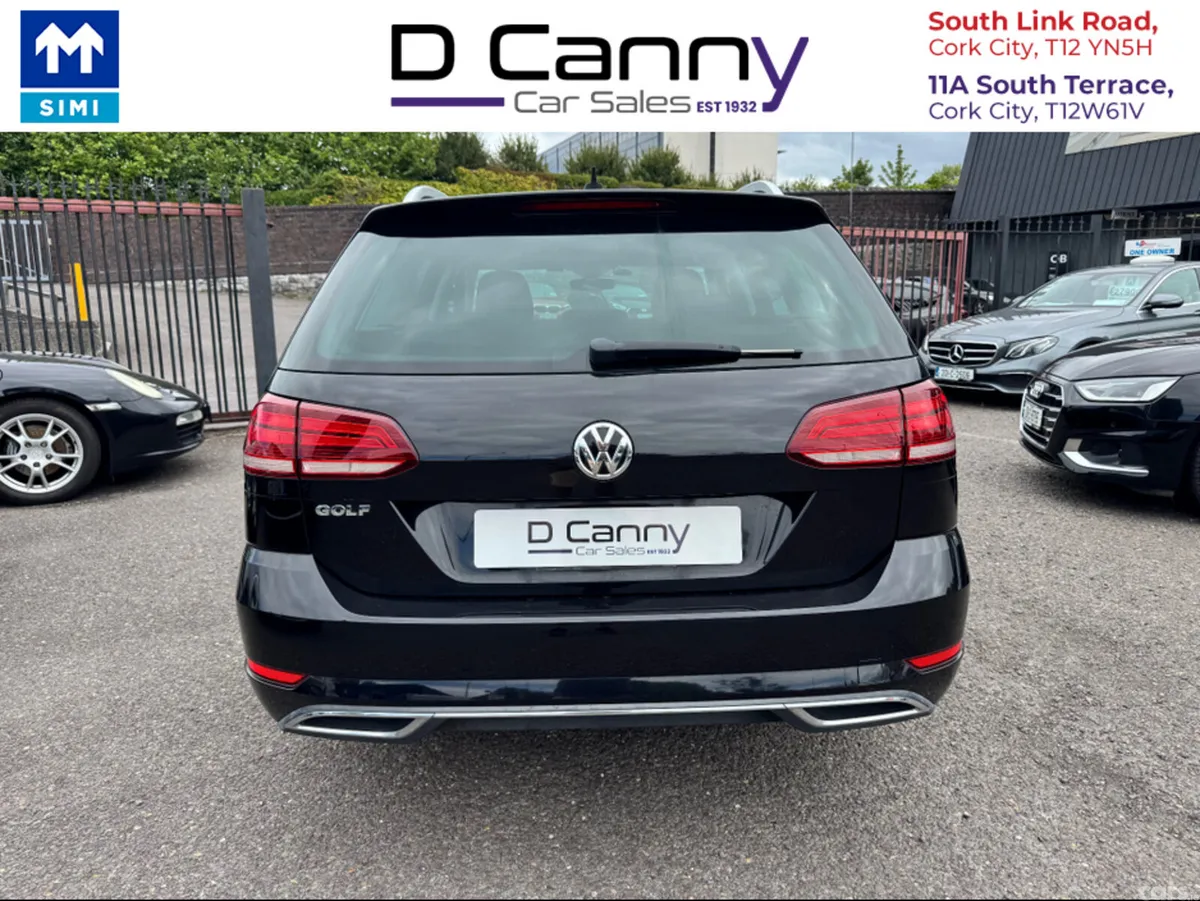 Volkswagen Golf Estate, Petrol, 2019, Black