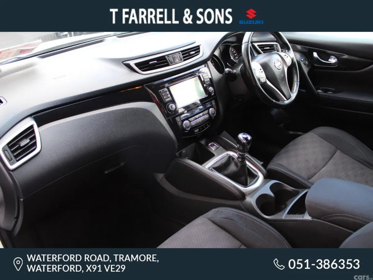 Nissan Qashqai MPV, Petrol, 2014, White