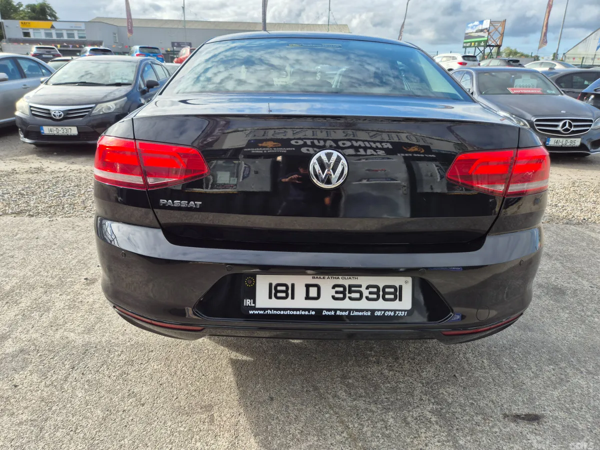 Volkswagen Passat Saloon, Diesel, 2018, Black