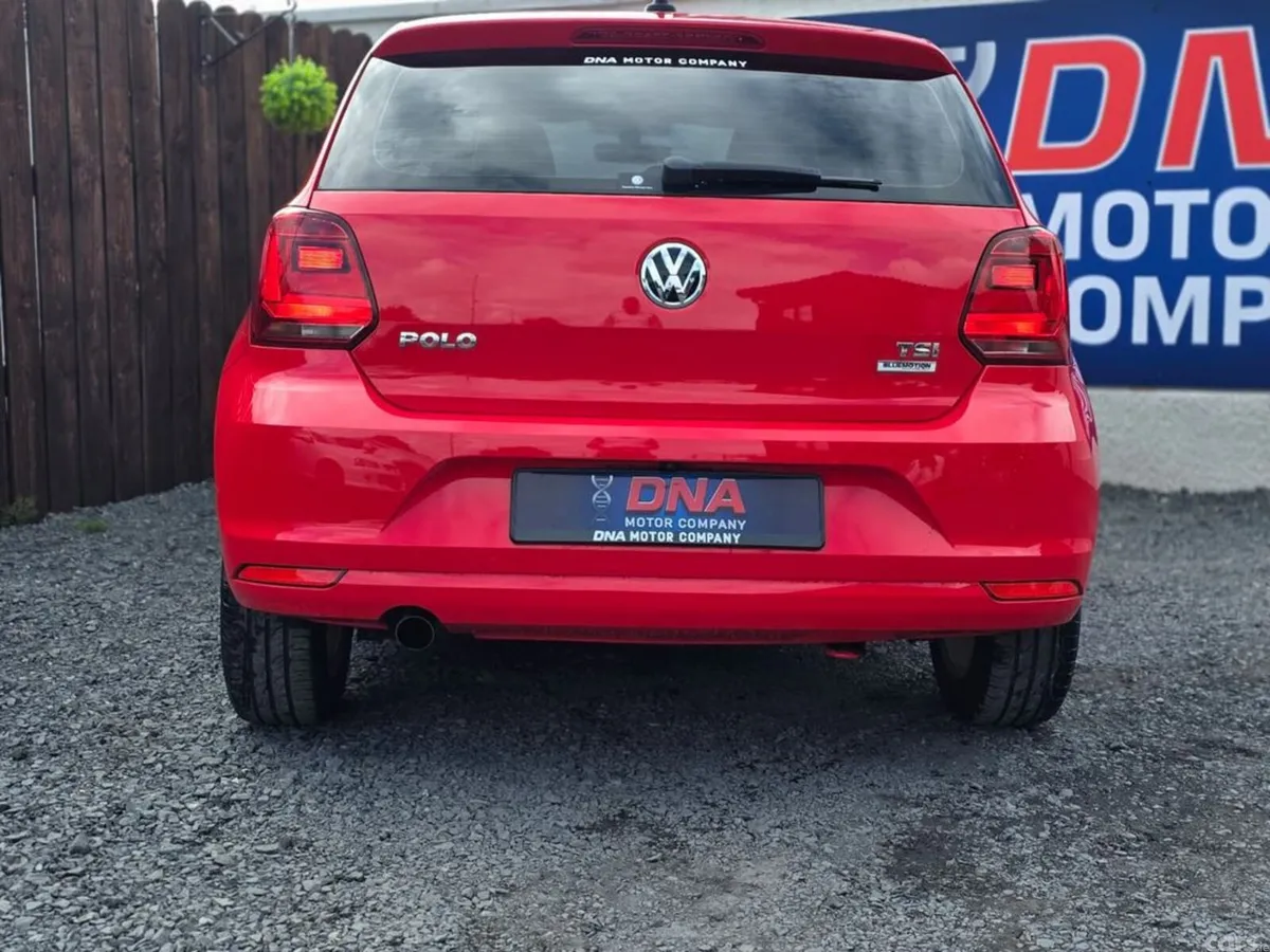 Volkswagen Polo Hatchback, Petrol, 2017, Red