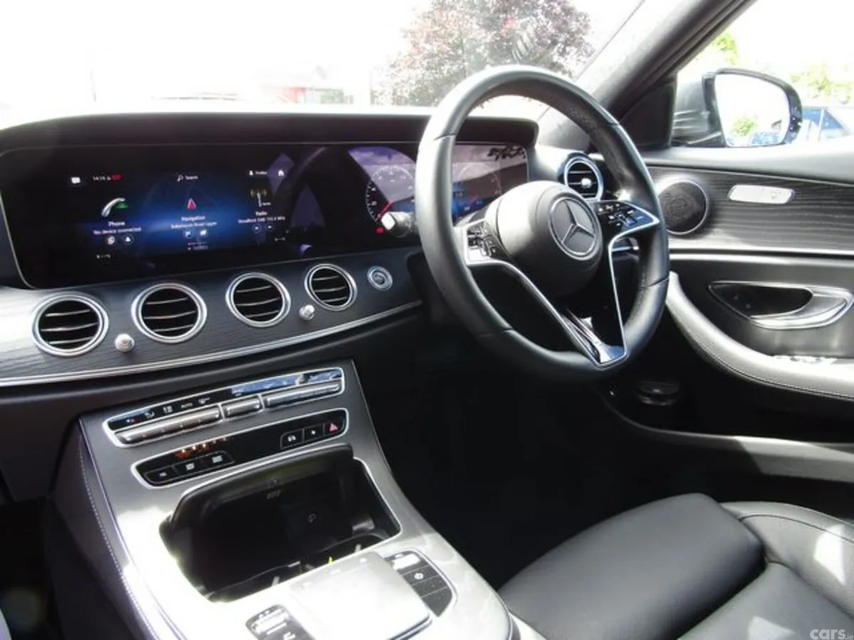 Mercedes-Benz E 300 Saloon, Diesel Plug-in Hybrid, 2022, Grey