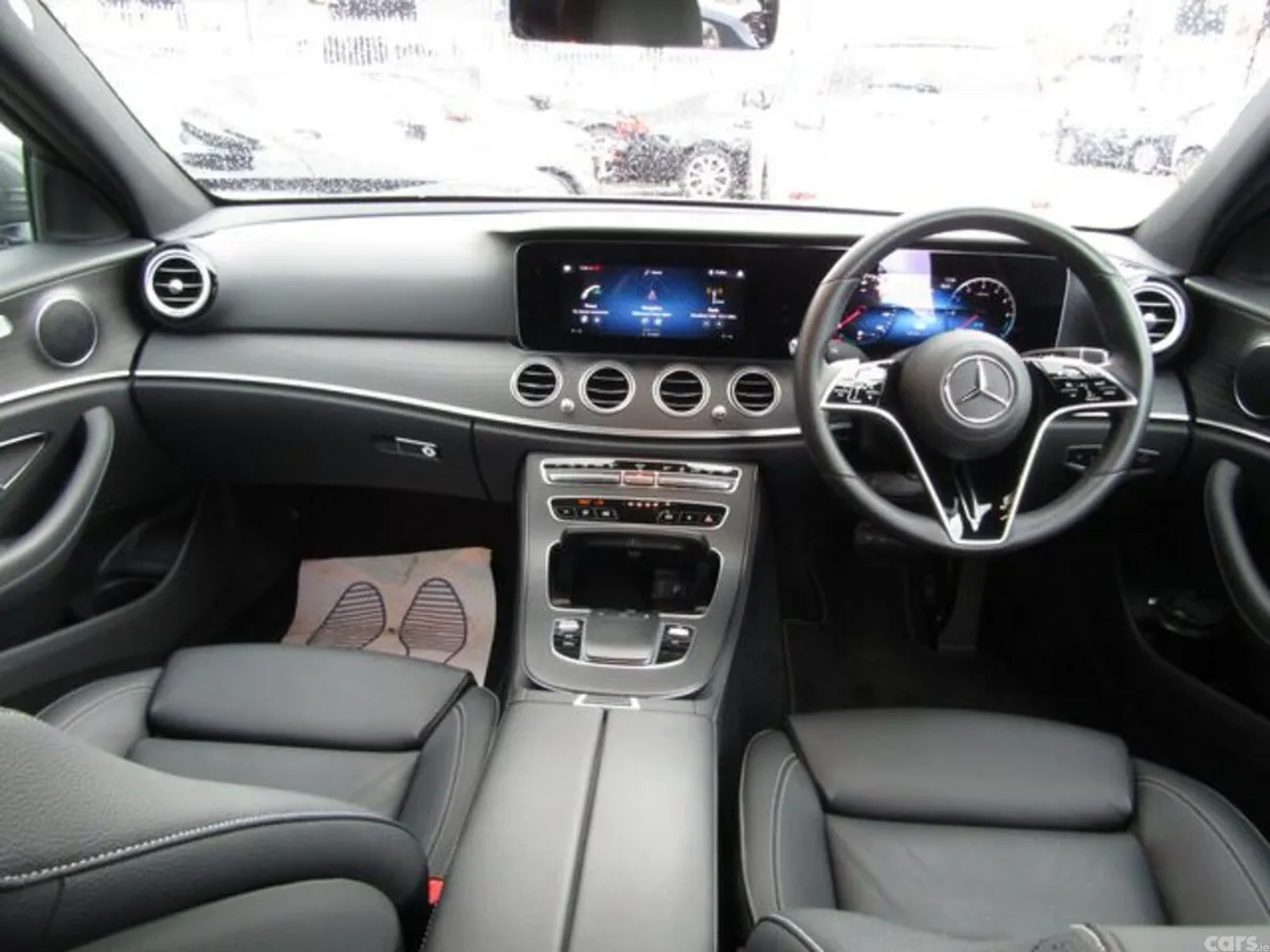 Mercedes-Benz E 300 Saloon, Diesel Plug-in Hybrid, 2022, Grey