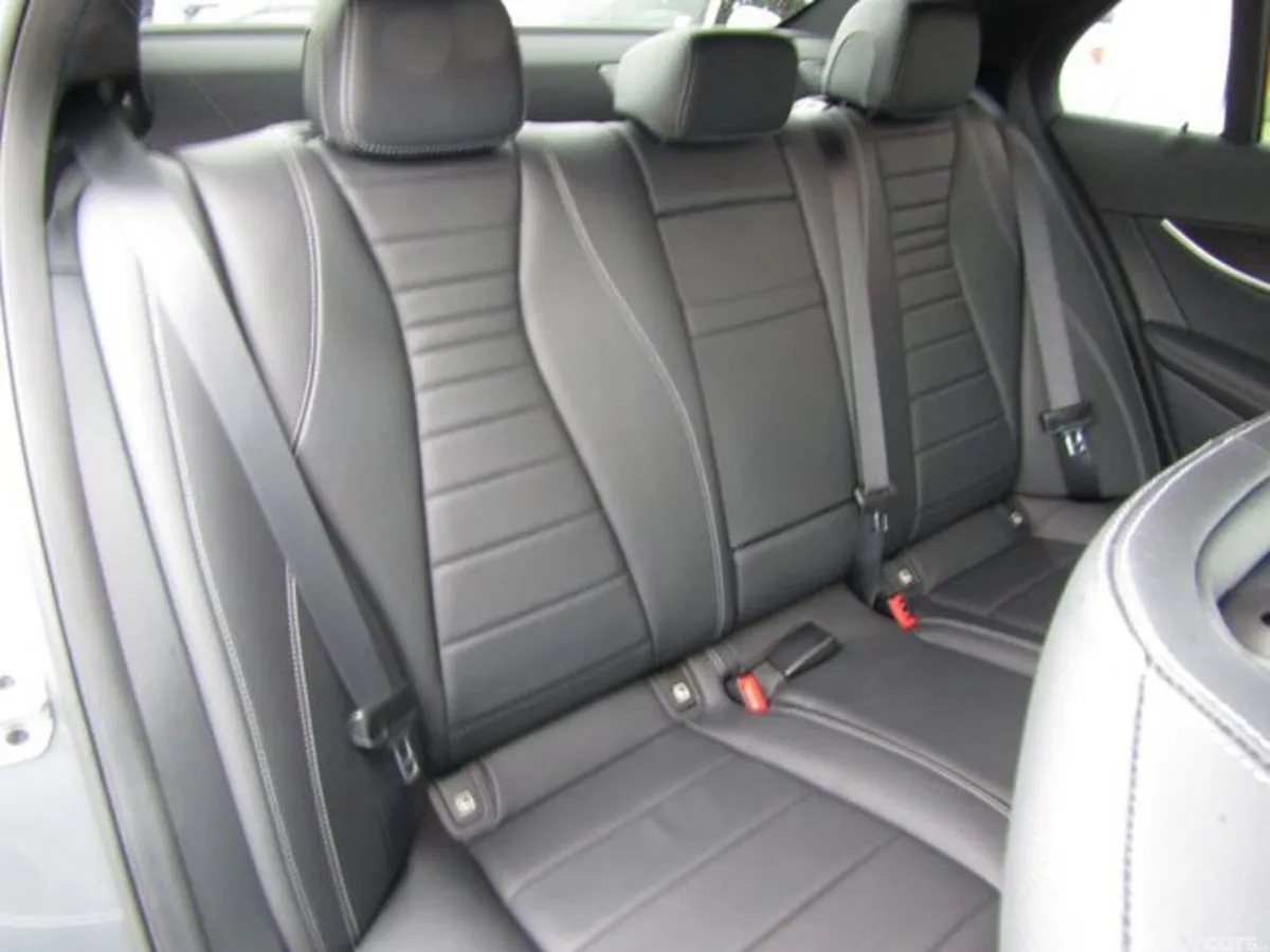 Mercedes-Benz E 300 Saloon, Diesel Plug-in Hybrid, 2022, Grey