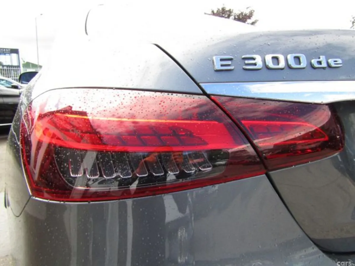 Mercedes-Benz E 300 Saloon, Diesel Plug-in Hybrid, 2022, Grey