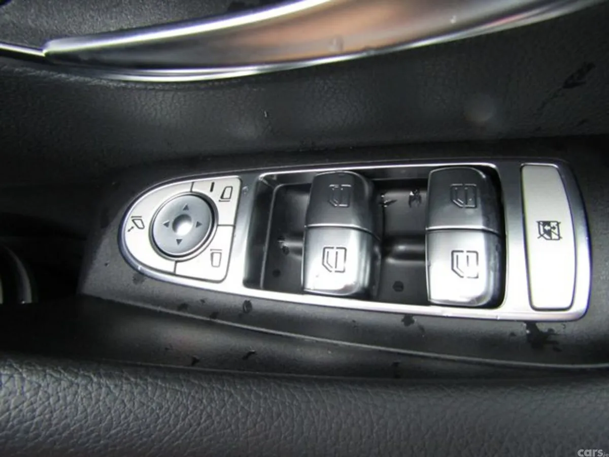 Mercedes-Benz E 300 Saloon, Diesel Plug-in Hybrid, 2022, Grey