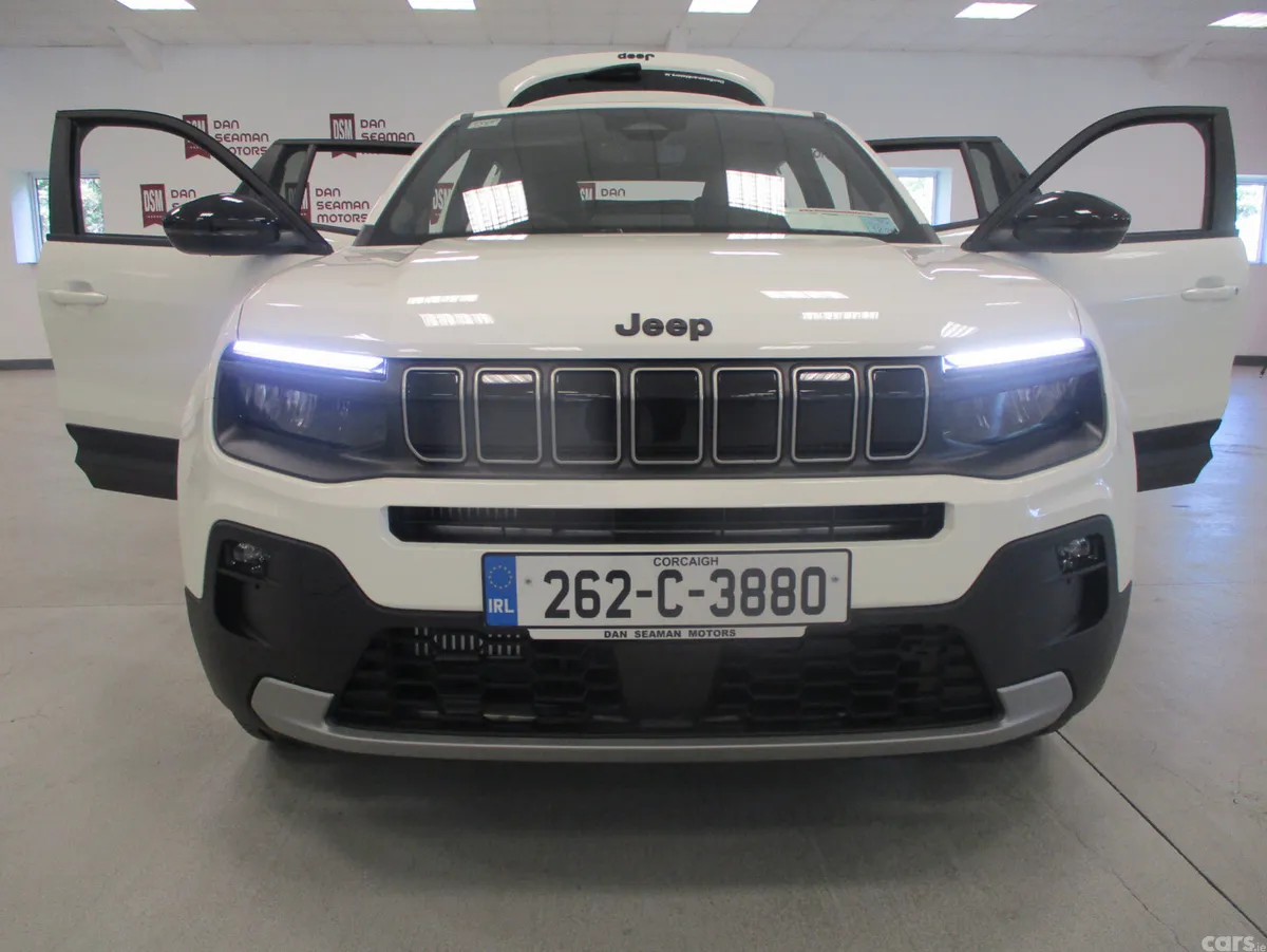 Jeep Avenger SUV, Petrol Hybrid, 2026, White