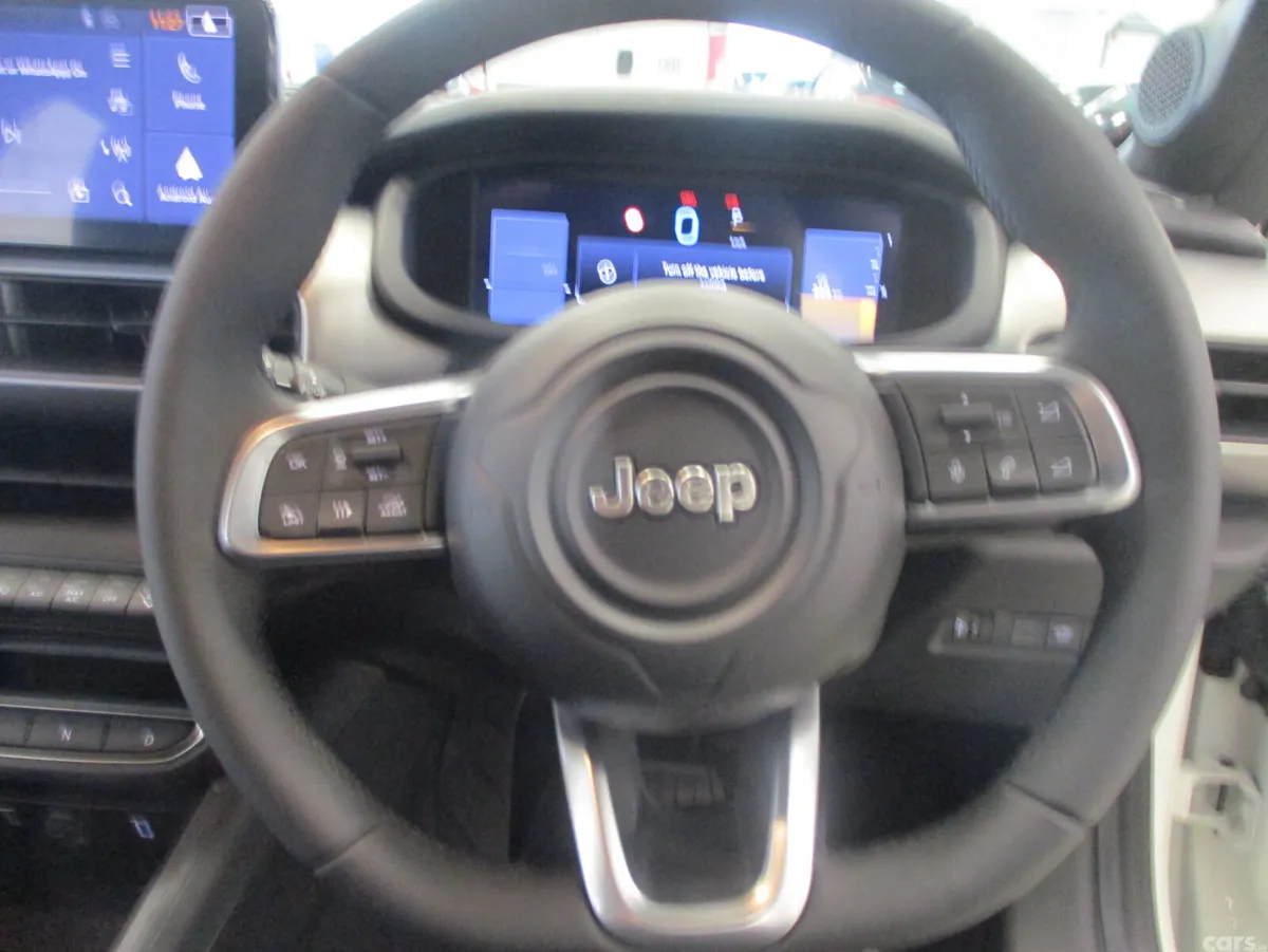 Jeep Avenger SUV, Petrol Hybrid, 2026, White