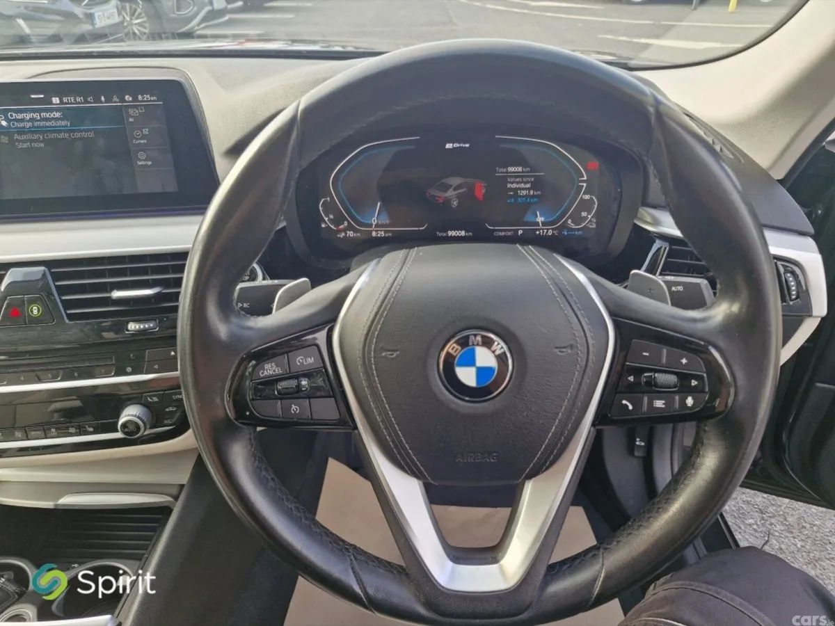 BMW 5-Series Saloon, Petrol Plug-in Hybrid, 2019, Grey