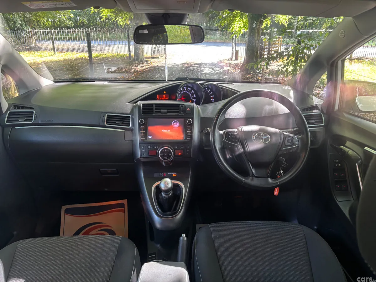 Toyota Verso MPV, Diesel, 2016, White