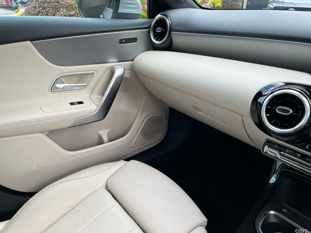 Mercedes-Benz A-Class Hatchback, Diesel, 2020, Silver