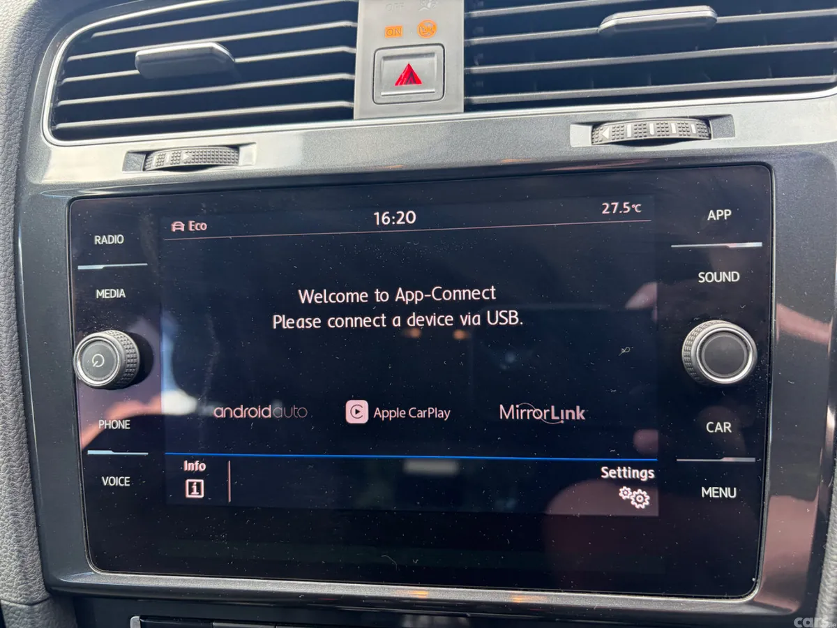 Volkswagen Golf Hatchback, Petrol, 2017, Yellow