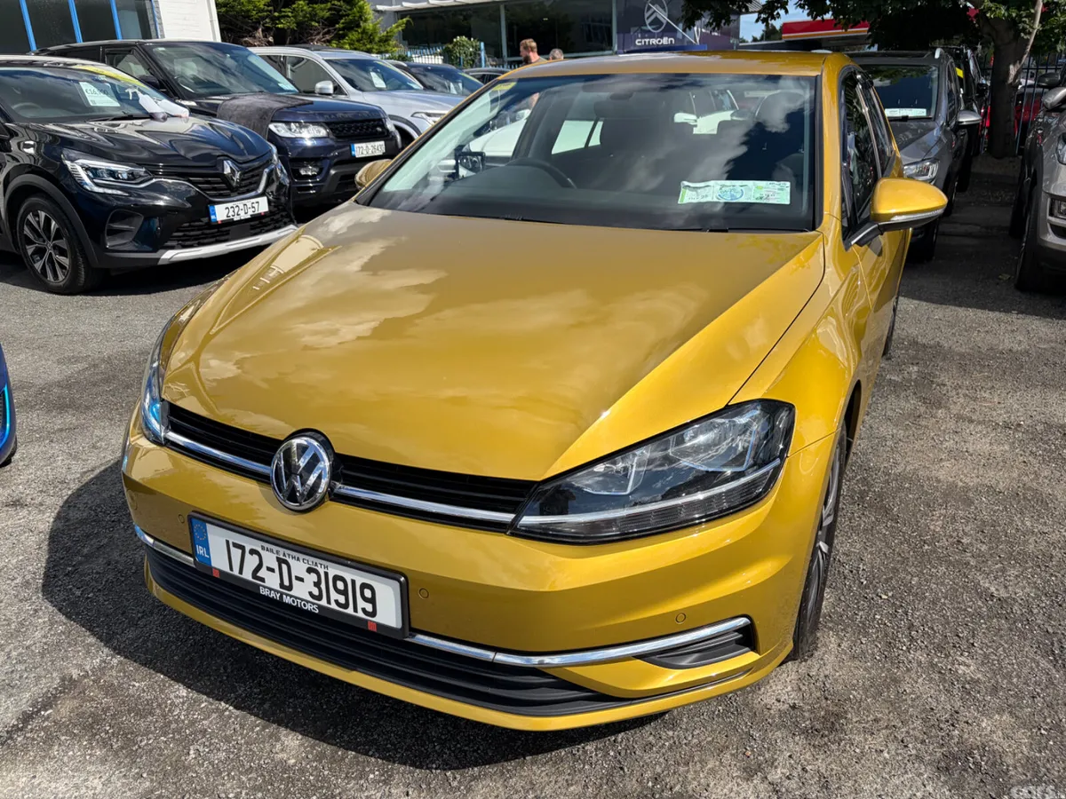 Volkswagen Golf Hatchback, Petrol, 2017, Yellow