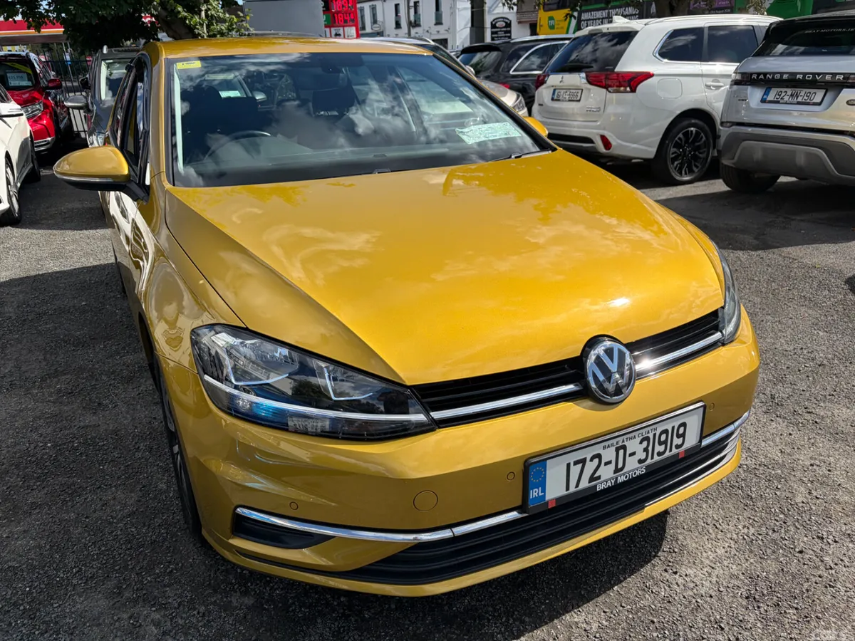Volkswagen Golf Hatchback, Petrol, 2017, Yellow