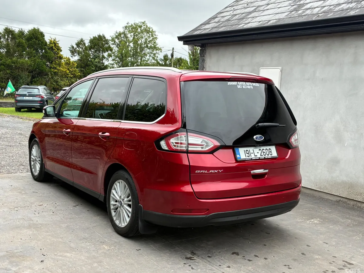 Ford Galaxy MPV, Diesel, 2019, Red