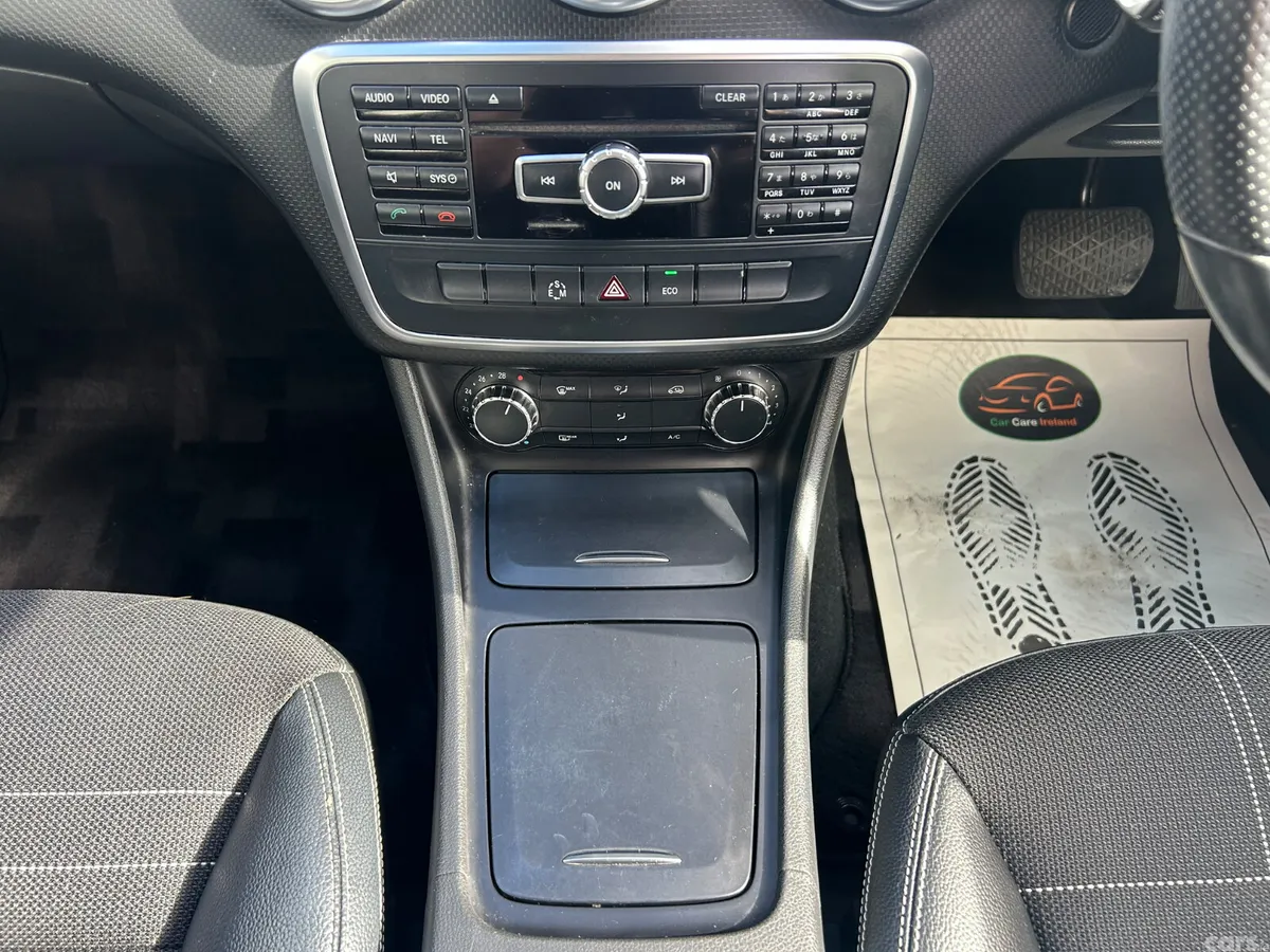 Mercedes-Benz A-Class Hatchback, Petrol, 2013, White