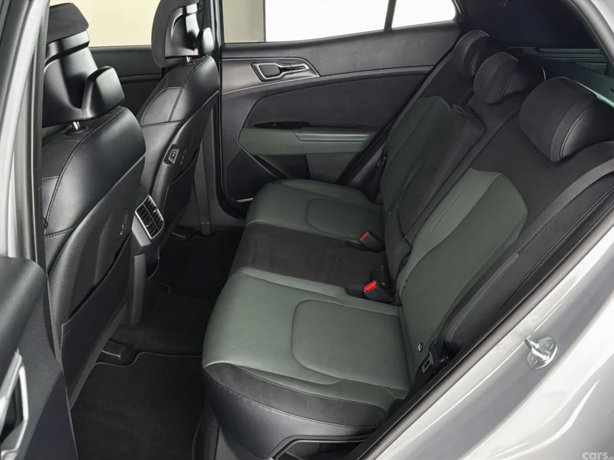 Kia Sportage SUV, Petrol Plug-in Hybrid, 2024, Grey