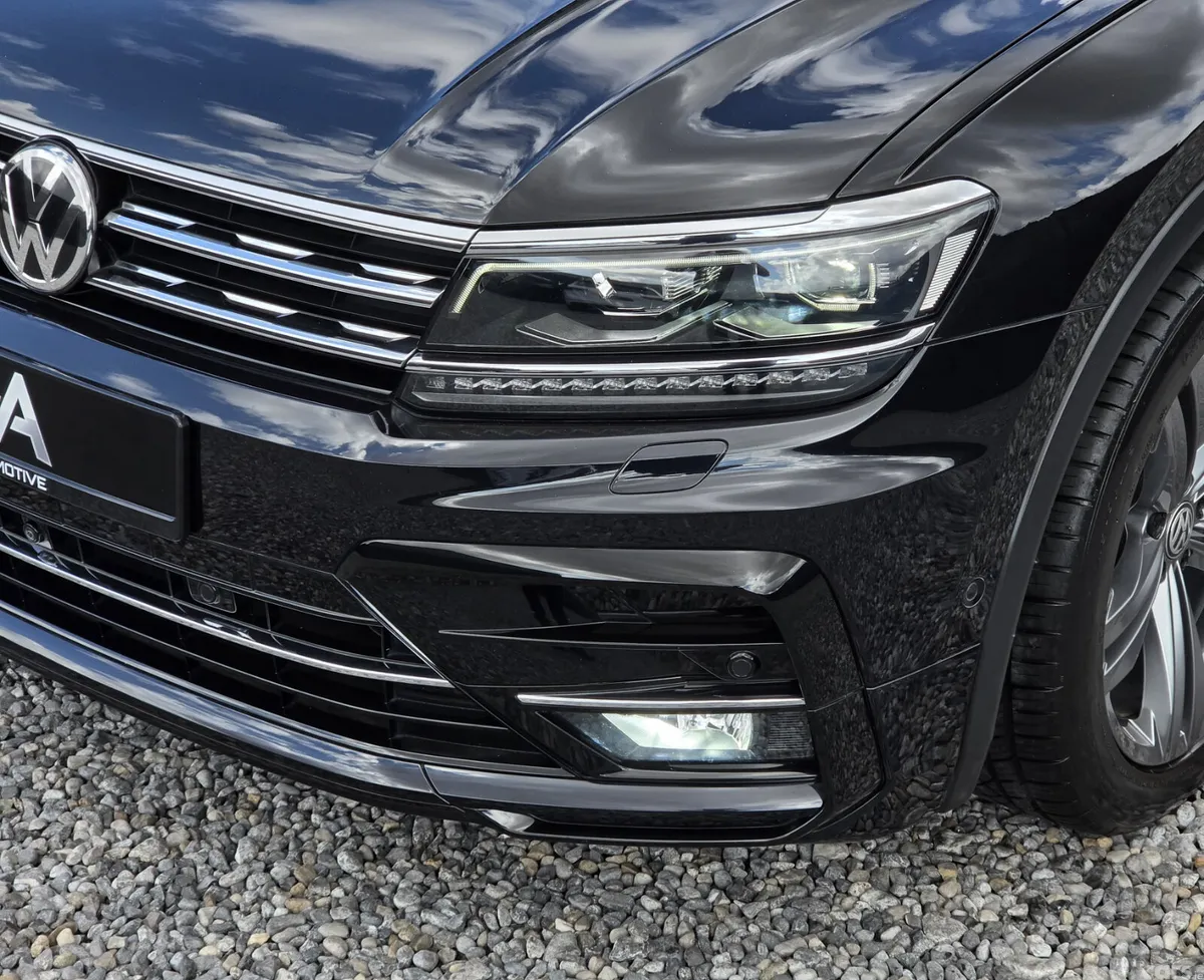 Volkswagen Tiguan SUV, Petrol, 2018, Black