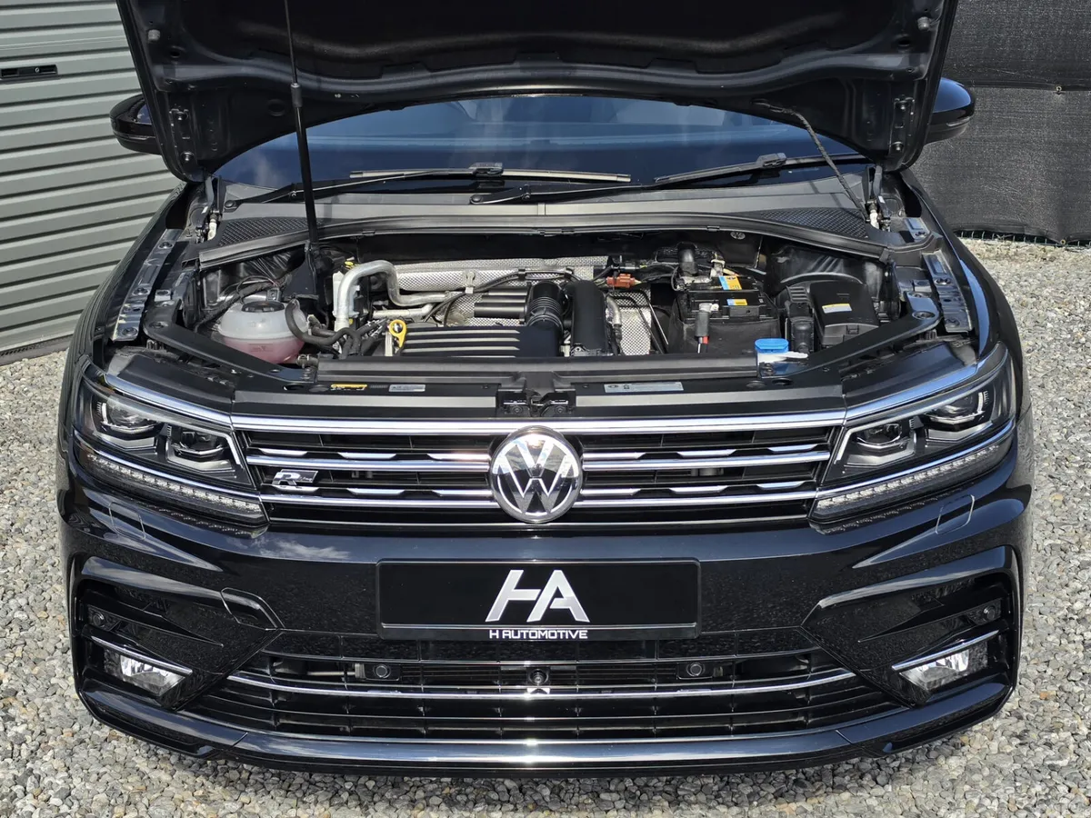 Volkswagen Tiguan SUV, Petrol, 2018, Black
