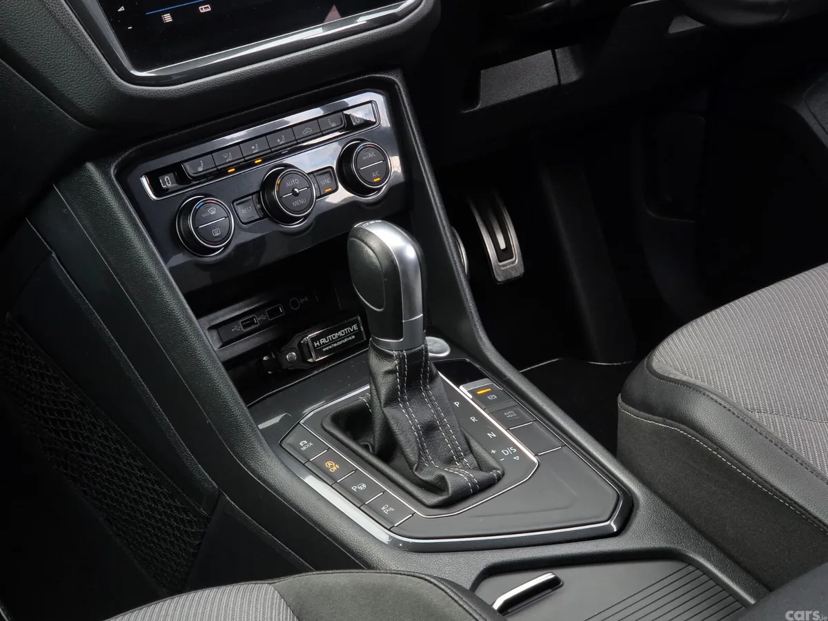 Volkswagen Tiguan SUV, Petrol, 2018, Black