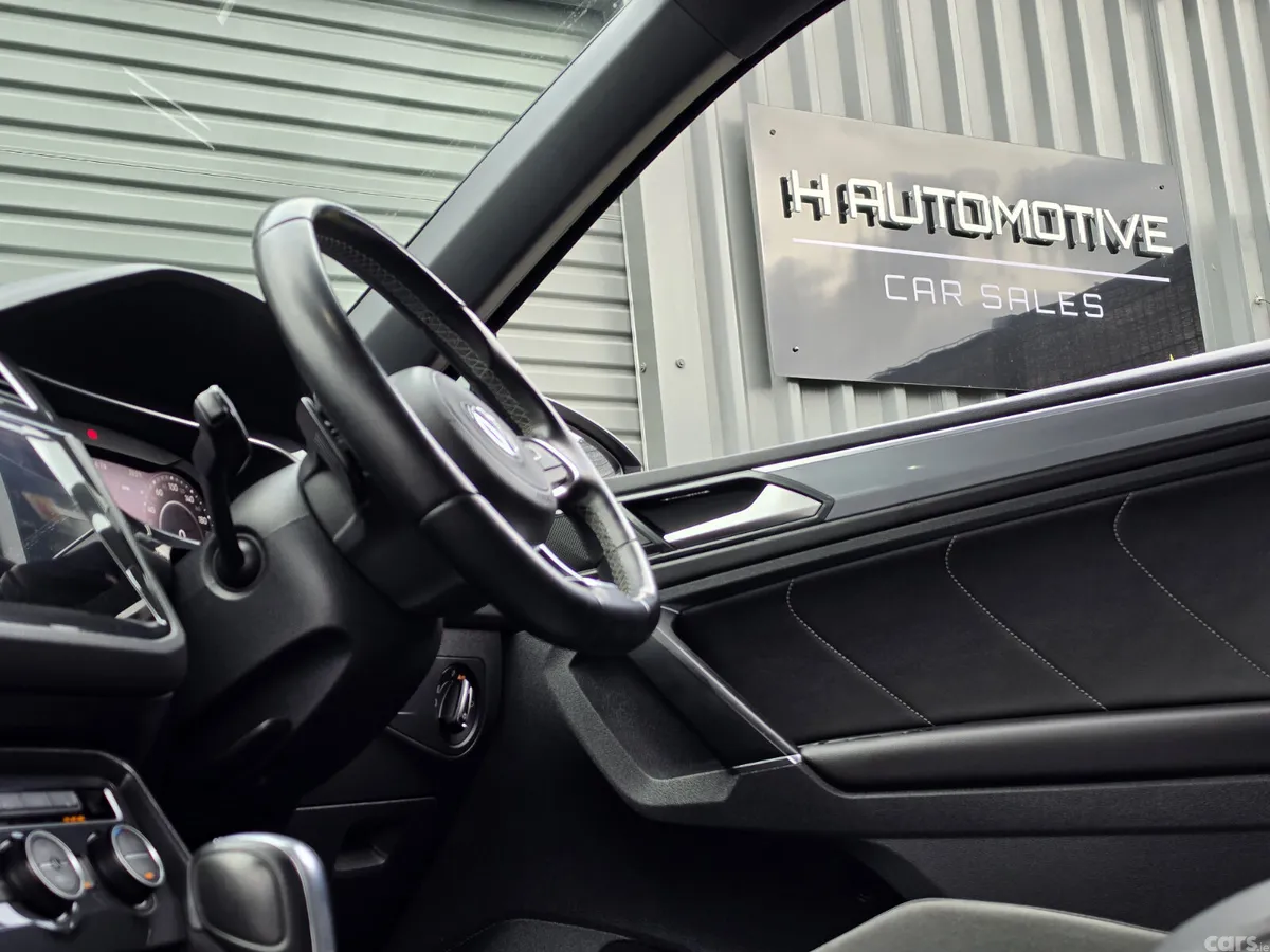 Volkswagen Tiguan SUV, Petrol, 2018, Black