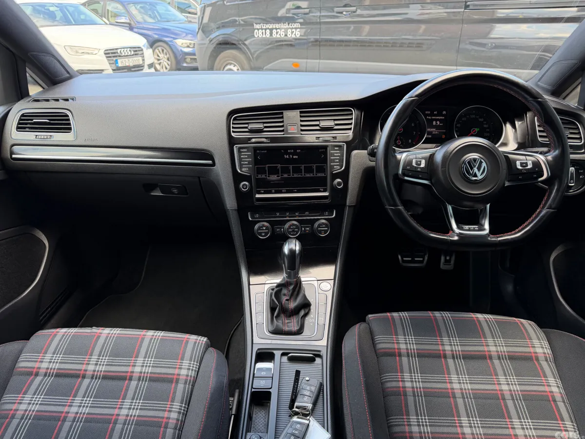 Volkswagen Golf Hatchback, Petrol, 2014, Grey