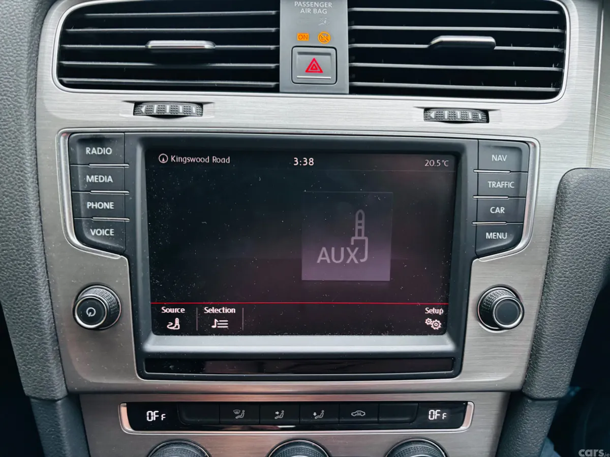 Volkswagen Golf Hatchback, Petrol, 2015, Silver