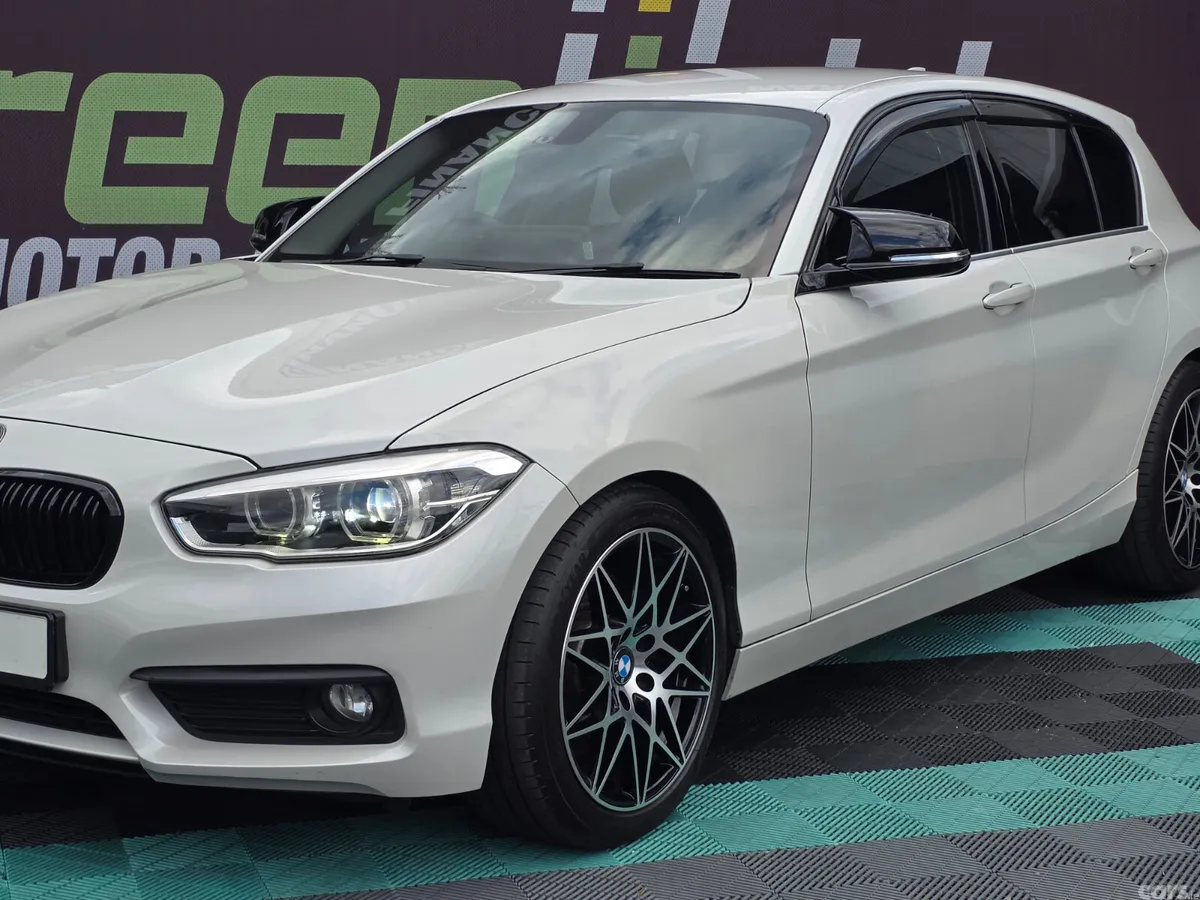 BMW 1-Series Hatchback, Diesel, 2016, White