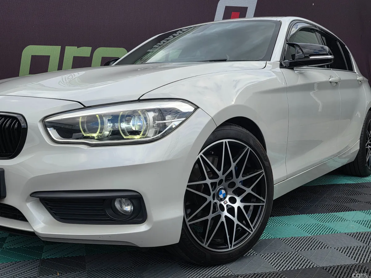 BMW 1-Series Hatchback, Diesel, 2016, White