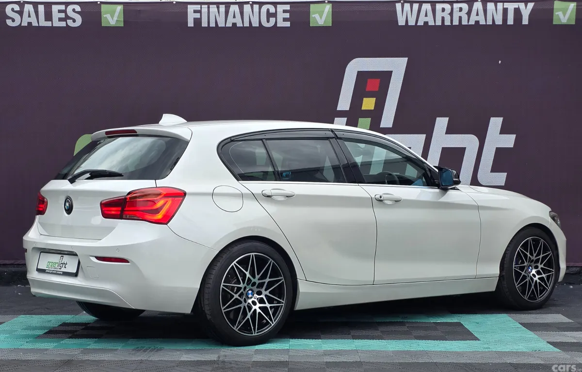 BMW 1-Series Hatchback, Diesel, 2016, White