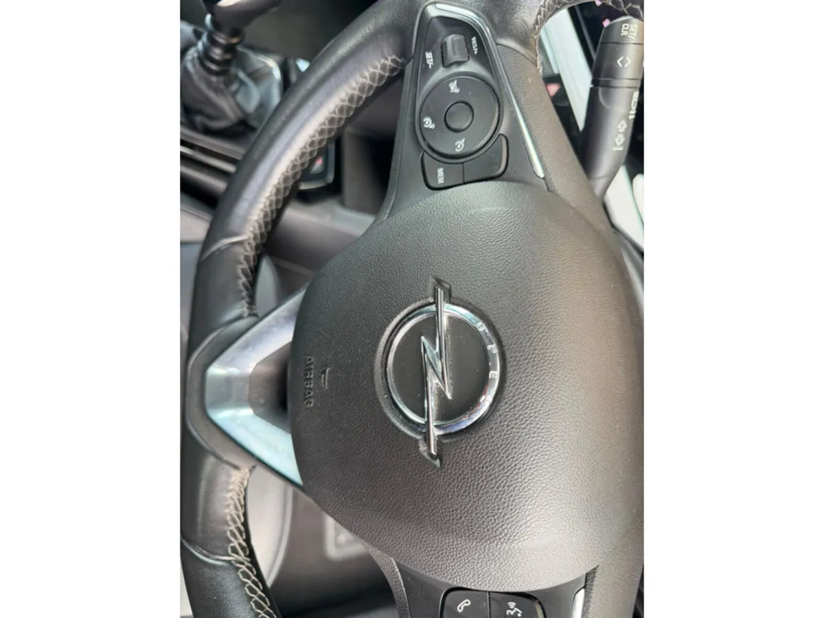 Opel Mokka MPV, Petrol, 2023, Black