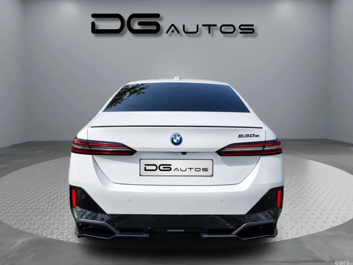 BMW 5-Series Saloon, Petrol Plug-in Hybrid, 2025, White